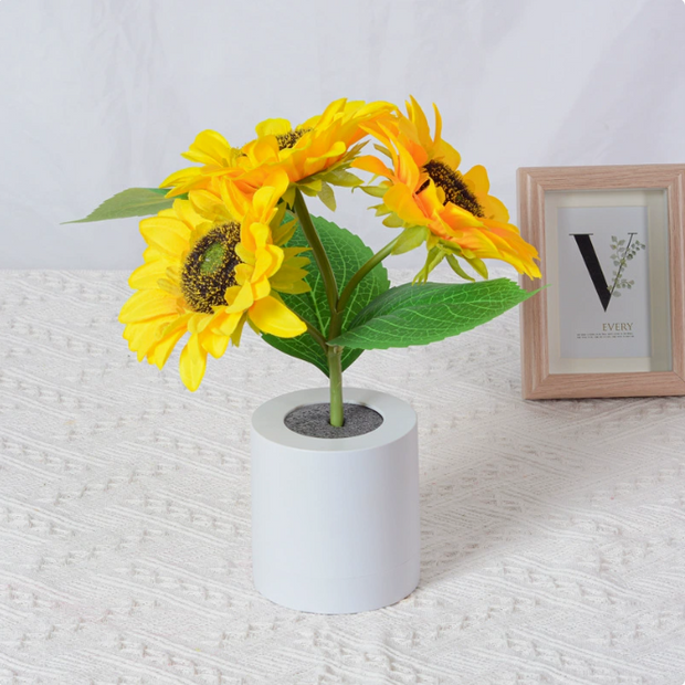 Sunflower LED Table Lamp