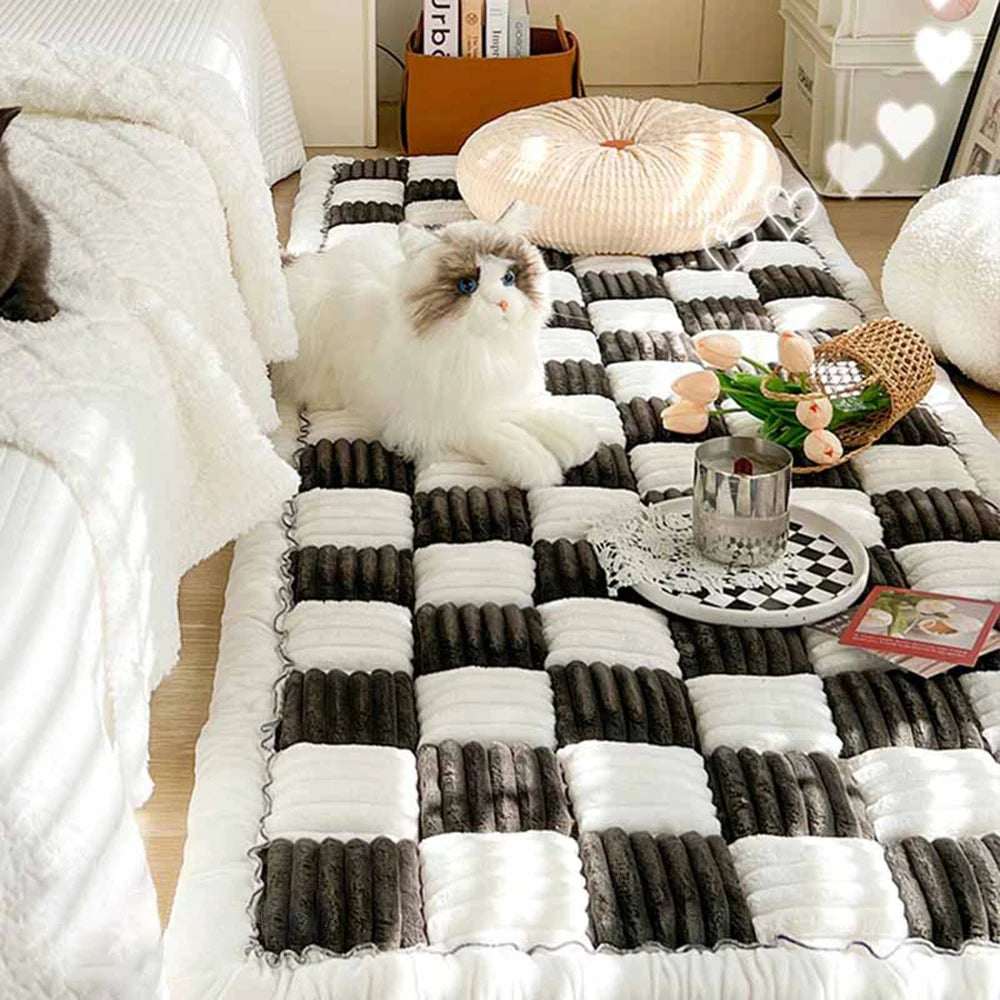 Cozy Autumn Winter Pet Bed Mat - Warm, Anti-Slip Blanket for Dogs and Cats - Washable Sofa Cover Protector