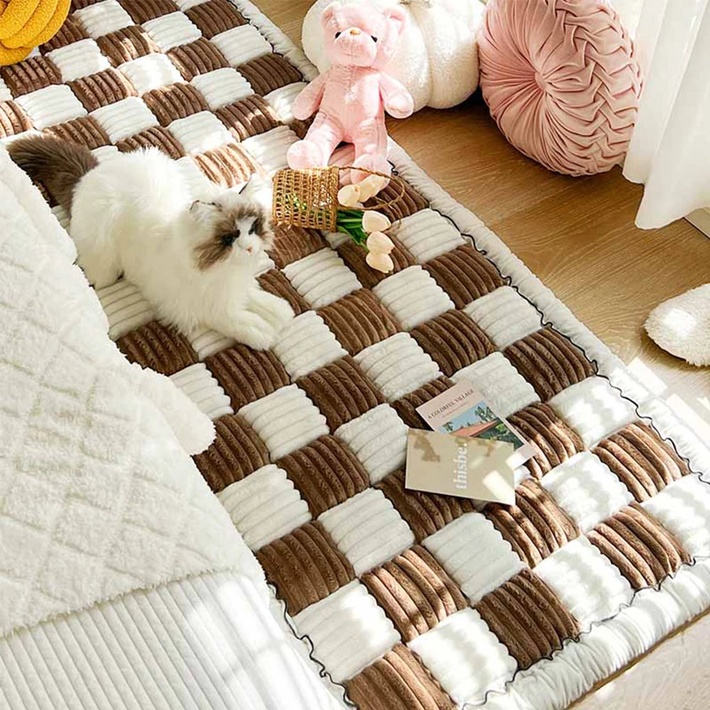 Cozy Autumn Winter Pet Bed Mat - Warm, Anti-Slip Blanket for Dogs and Cats - Washable Sofa Cover Protector